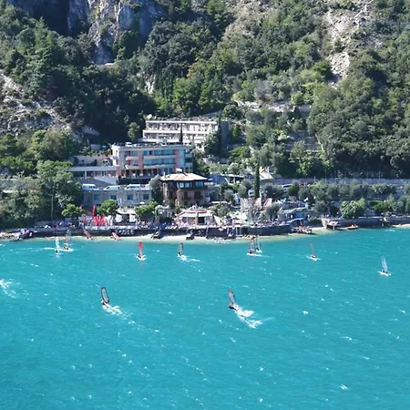 Szálloda Surf Pier - Montagnoli Group