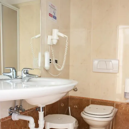 Surf Pier - Montagnoli Group Hotel