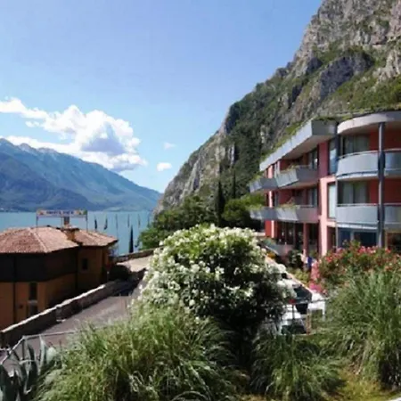 Surf Pier - Montagnoli Group Hotel