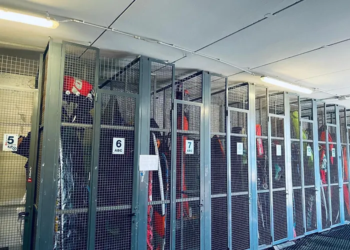 Surf Pier - Montagnoli Group Limone sul Garda