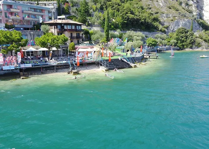 Surf Pier - Montagnoli Group Hotel 3*