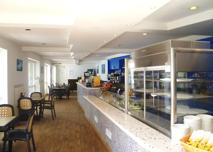 Surf Pier - Montagnoli Group 3*