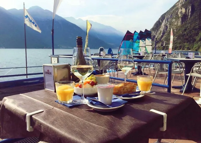 Surf Pier - Montagnoli Group 3*