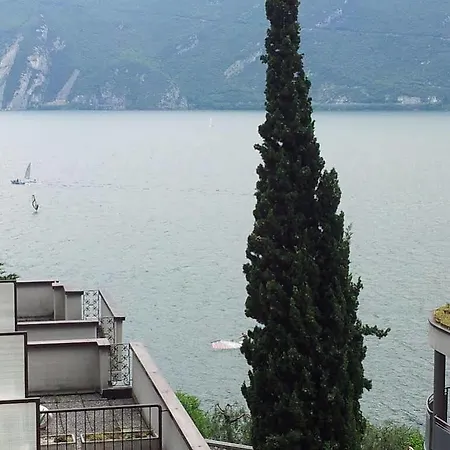Surf Pier - Montagnoli Group Hotel