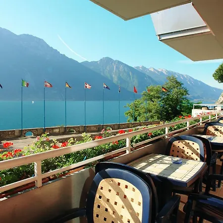 Surf Pier - Montagnoli Group 3*