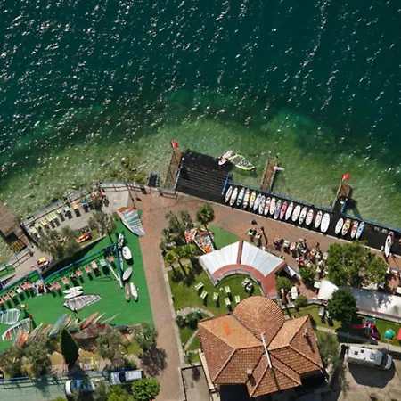 Surf Pier - Montagnoli Group Hotel 3*